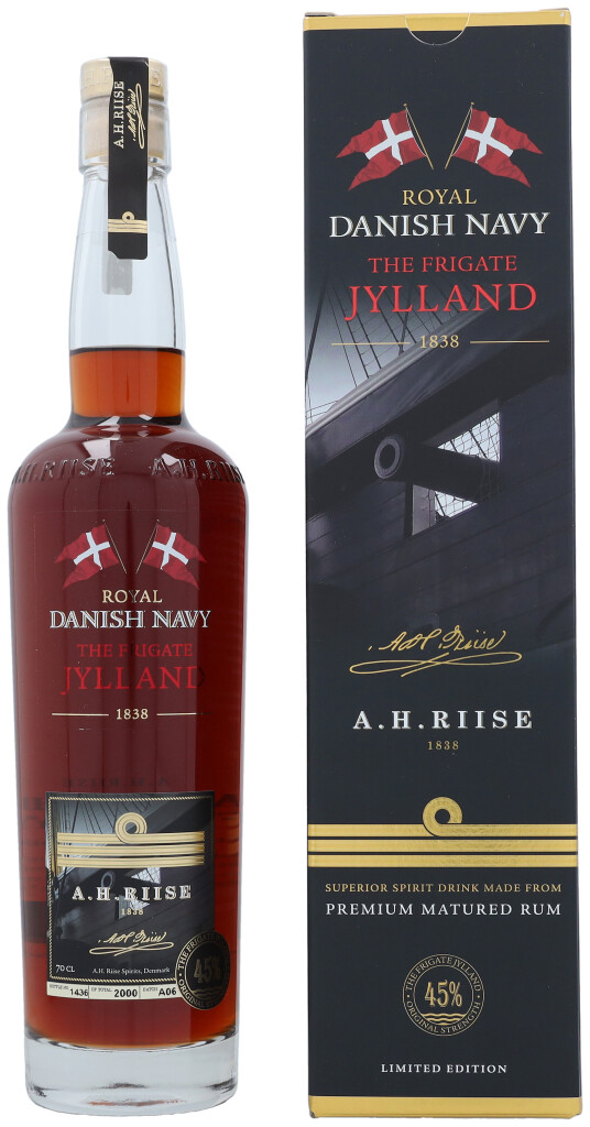 A.H. Riise Fregatten Jylland Danish Navy + GB 0.7L (45% Vol.)